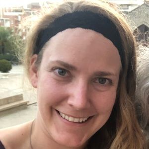 Meet your Posher, Leah